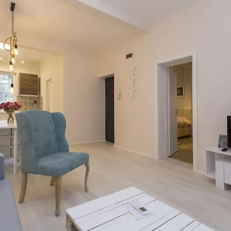 Apartment Graf Ignatiev Central *