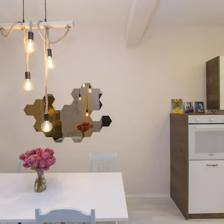 Graf Ignatiev Central Apartment Sofia